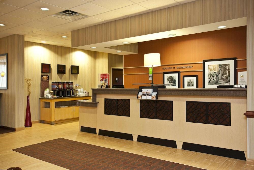 Hampton Inn Winchester Exterior foto