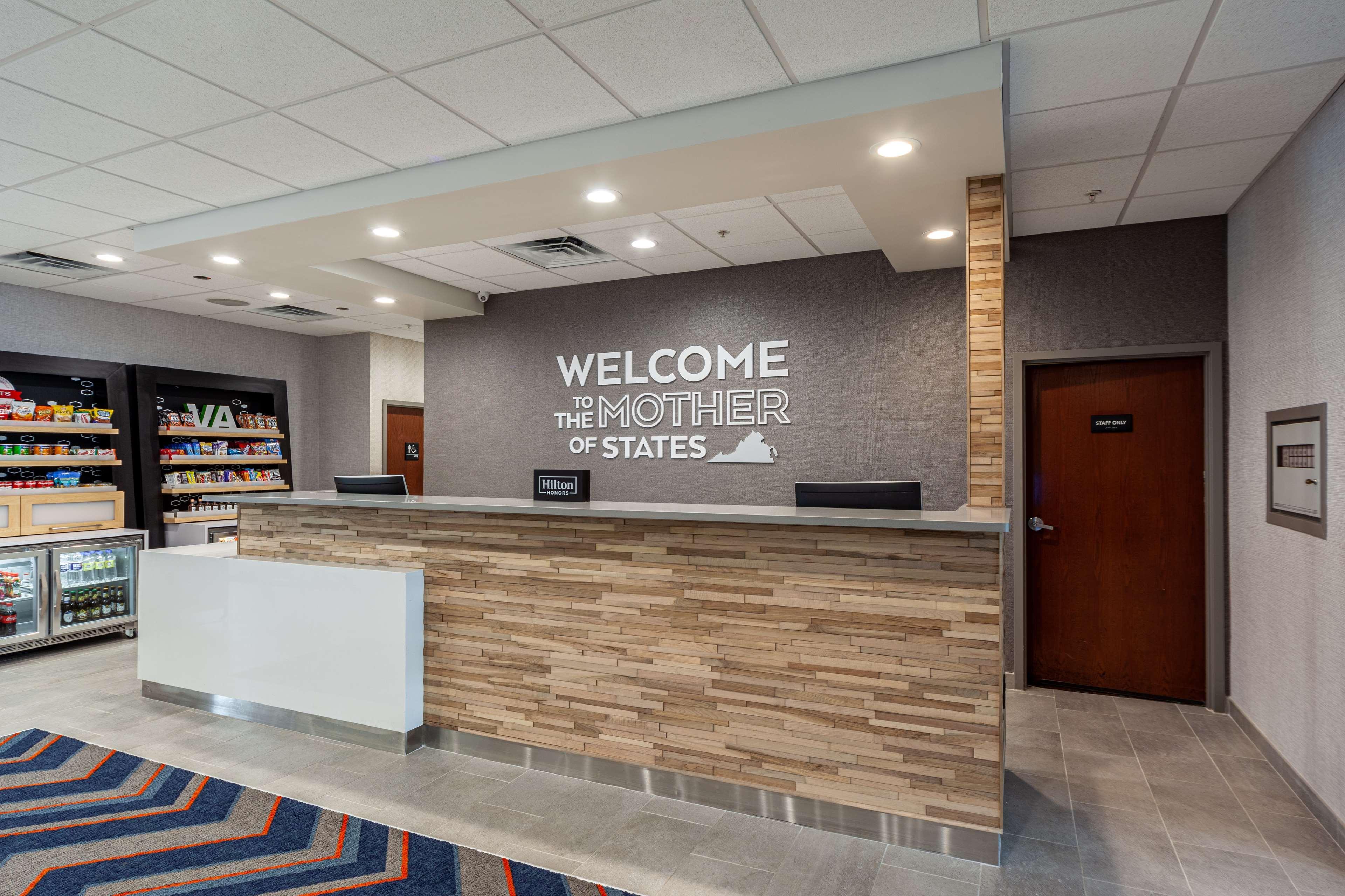 Hampton Inn Winchester Exterior foto