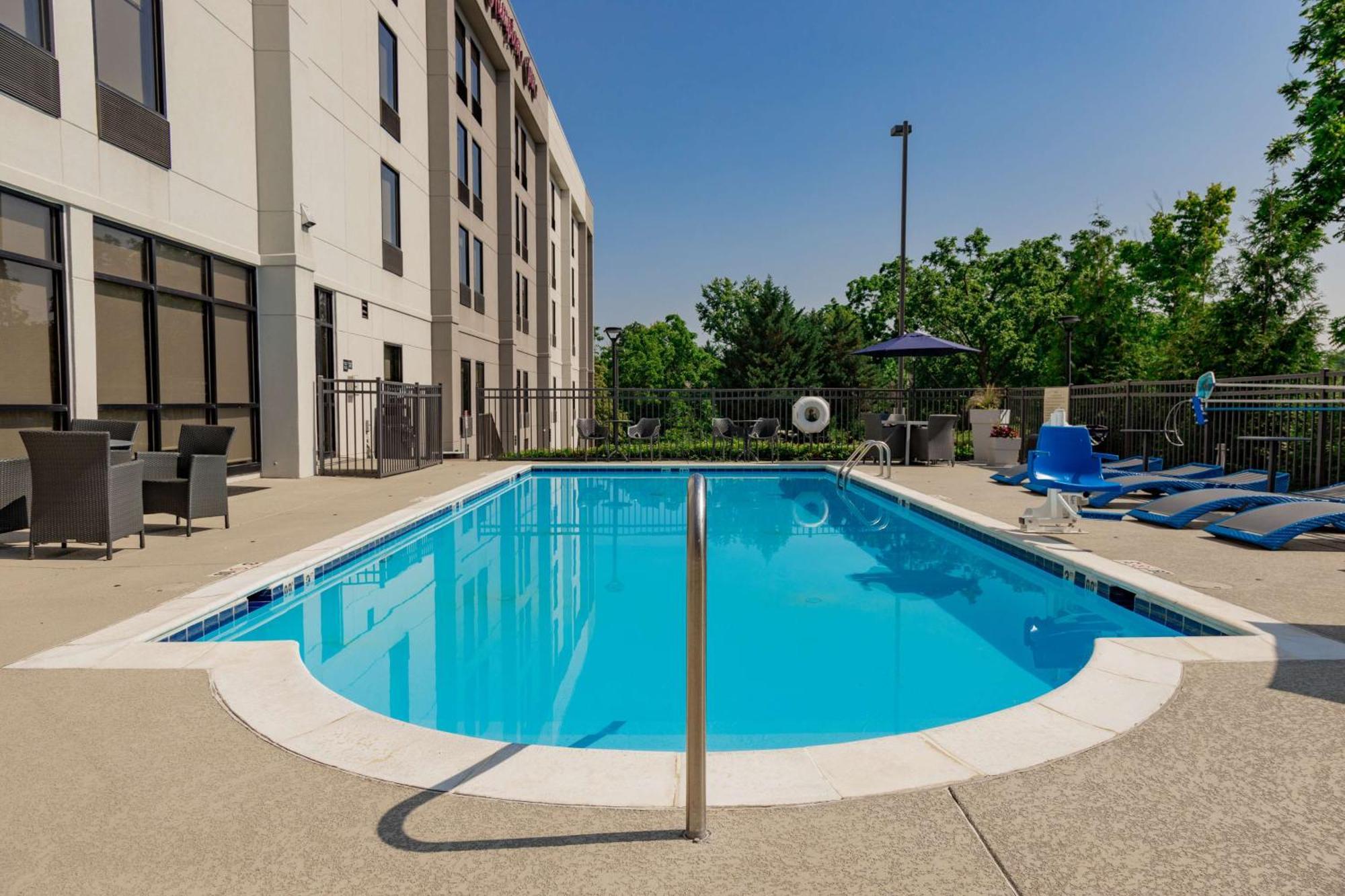 Hampton Inn Winchester Exterior foto